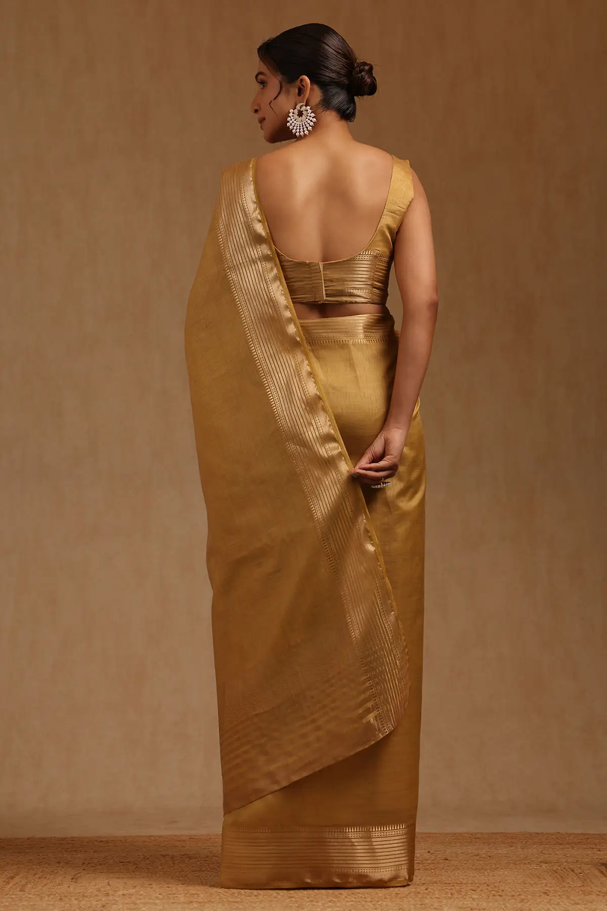Gold Art Silk Solid Saree With Zari Woven Border